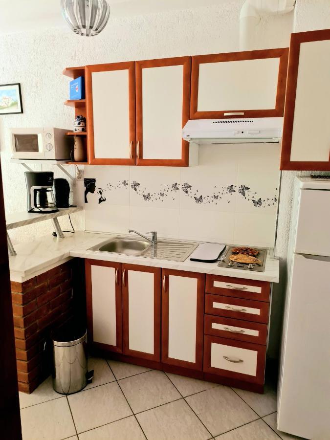 Apartmani Nadija Ровин Екстериор снимка